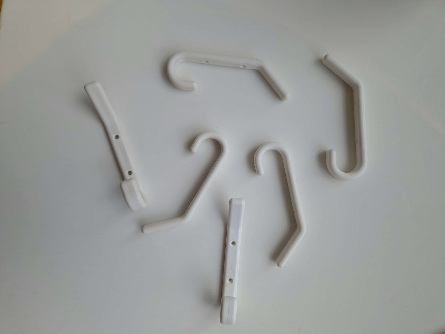Knaggi Mini, Hvit
